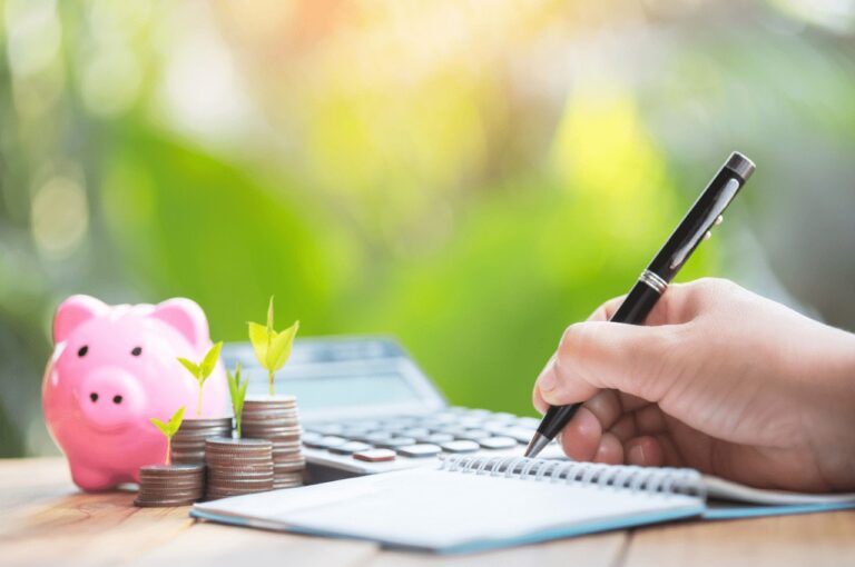 Ways to Stay Cool and Save Money During the Summer
